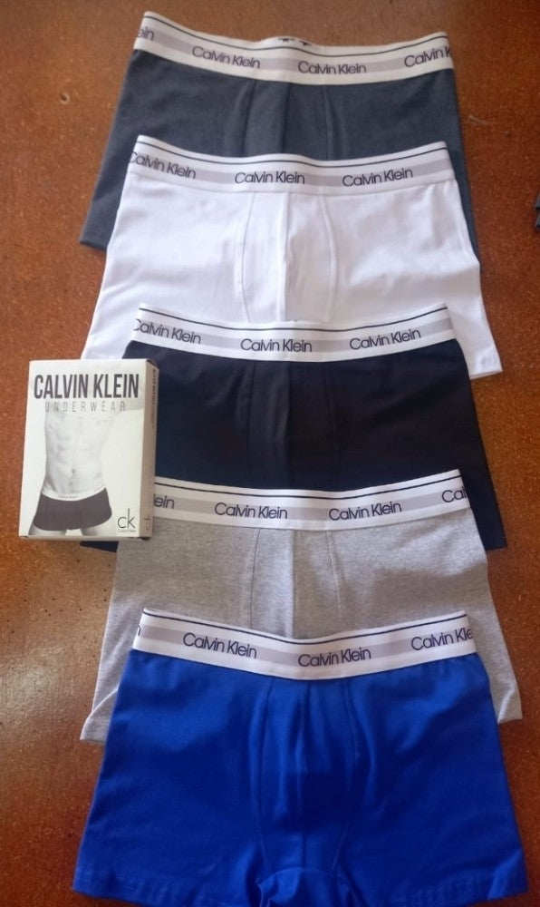 🩳 Pack de Bóxers x10 Calvin Klein – Estilo, Comodidad y Confianza