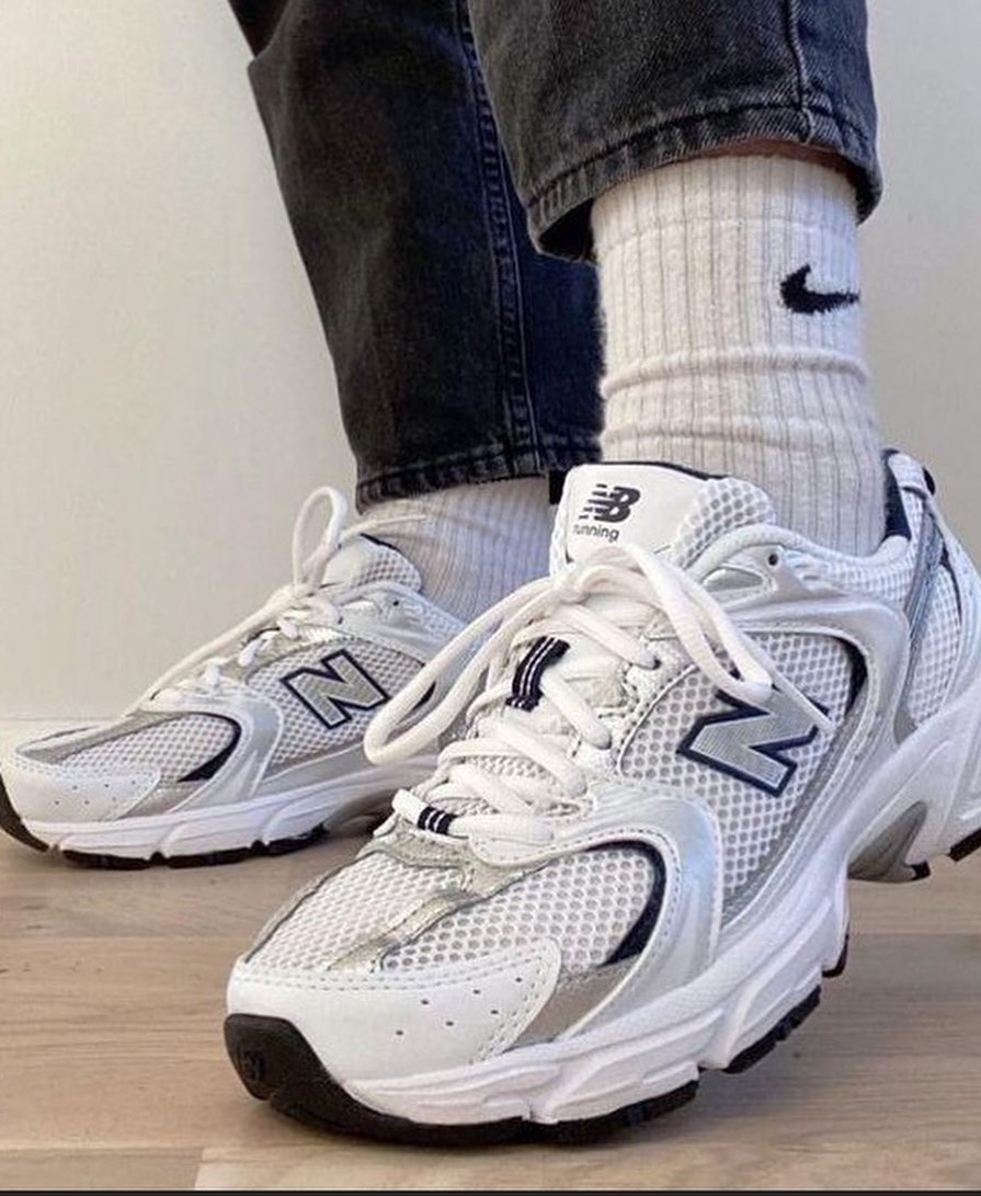 NEW BALANCE 530