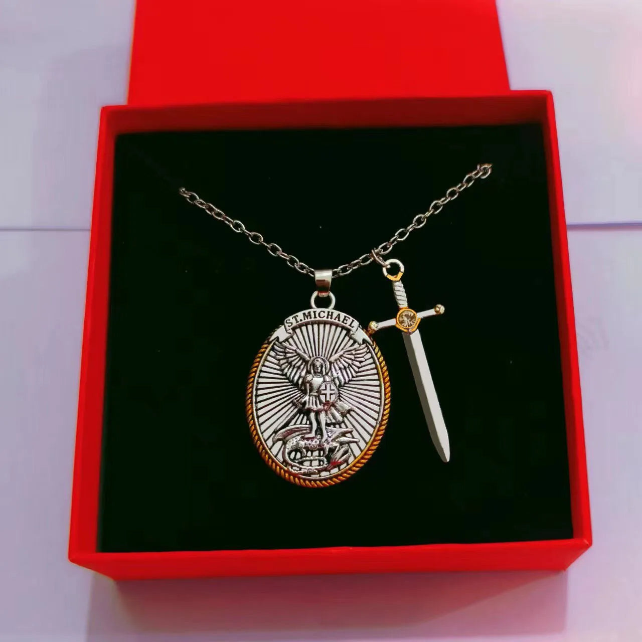 Collar San Miguel Arcangel™ Simbolo de proteccion