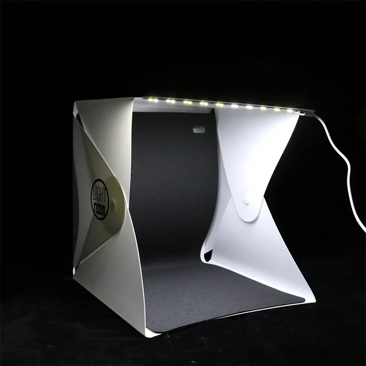 Foto Estudio Caja de Luz – Ilumina. Captura. Vende.