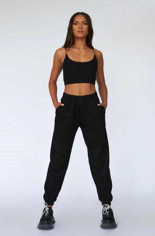 LIQUIDACIÓN🔥: 3 JOGGERS X  $99.900