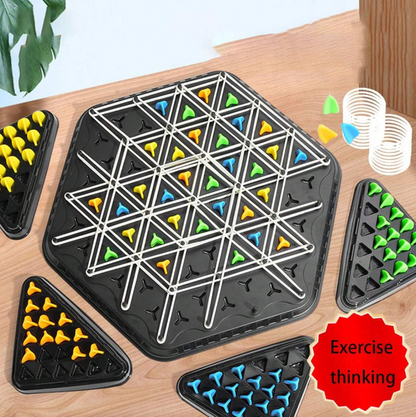 Rubber Band Geometry: El ajedrez reinventado: ¡ahora en versión triangular!♟️