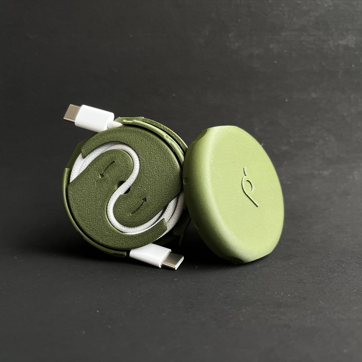 🌈 ORGANIZADOR RETRÁCTIL DE CABLES – Antienredos, Adorable y Súper Práctico