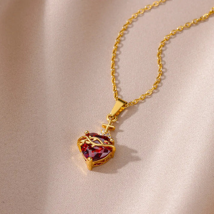 Collar Sagrado Corazón 💖 + Caja de Regalo 🎁